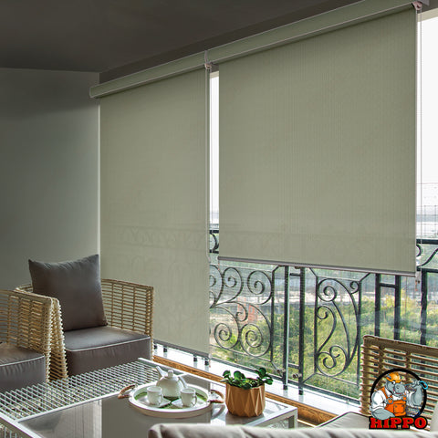 HIPPO Outdoor 230 GSM Roller Blind