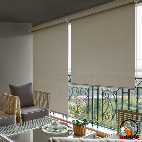 HIPPO Outdoor 230 GSM Roller Blind